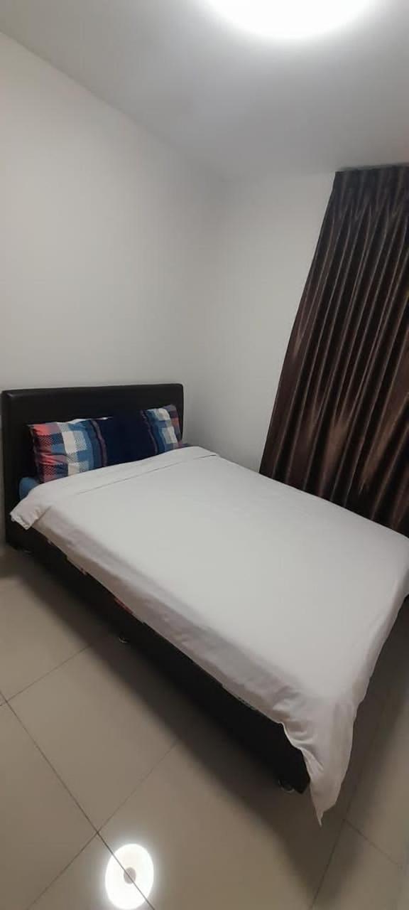 K. Riverfront Apartment Ipoh Exterior foto